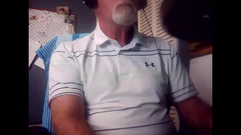 Snapshot of satyr64 chatting on 18, 5, 2026 satyr64 online show from 18, 5, 2026