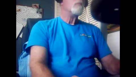 Snapshot of satyr64 chatting on 19, 5, 2026 satyr64 online show from 19, 5, 2026