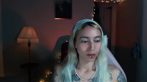 I AM JENN  online show from 31, 1, 2025