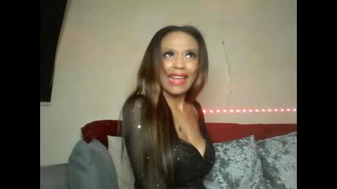 Shaniiice online show from 14, 2, 2025