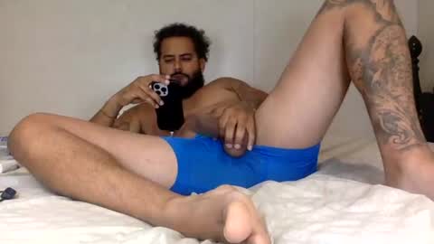 Snapshot of savagebullxxx chatting on 25, 7, 2026 savagebullxxx online show from 25, 7, 2026