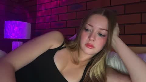 savannahcarterrr online show from 10, 6, 2026