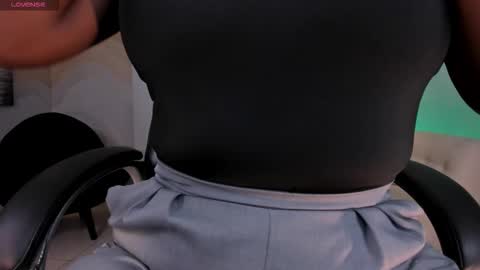 S a v a n n a h  online show from 30, 9, 2025