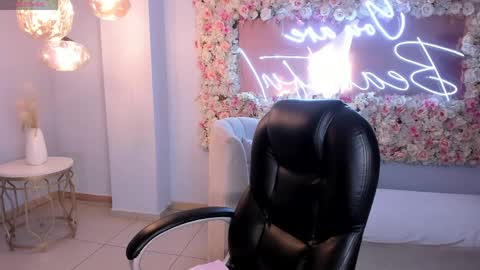 S a v a n n a h  online show from 1, 4, 2026