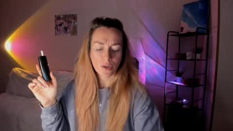 save the qween online show from 26, 10, 2025