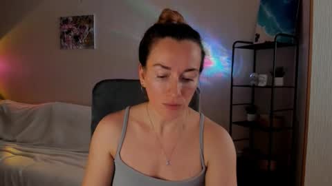 save the qween online show from 20, 11, 2025