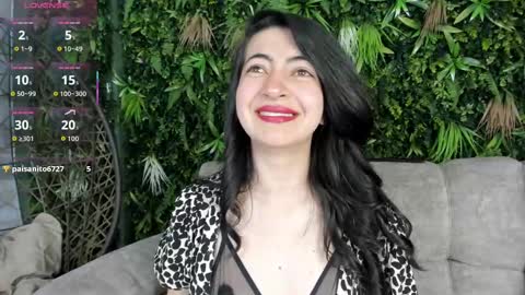 Saya Amaretto  online show from 11, 9, 2025