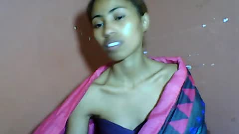 Snapshot of sayaah01 chatting on 1, 7, 2026 sayaah01 online show from 1, 7, 2026