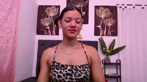 saykimmy online show from 10, 7, 2026