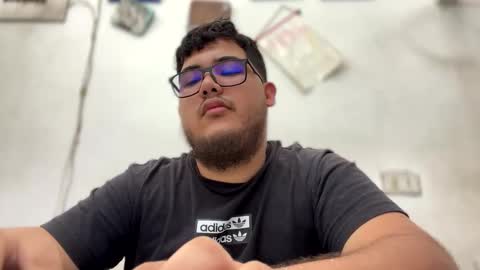 Snapshot of sbqestevanr chatting on 8, 1, 2025 sbqestevanr online show from 8, 1, 2025