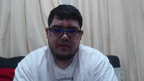 Snapshot of sbqestevanr chatting on 12, 2, 2025 sbqestevanr online show from 12, 2, 2025