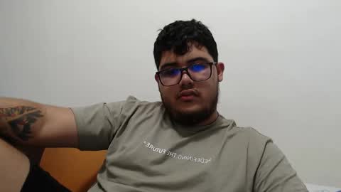 Snapshot of sbqestevanr chatting on 16, 2, 2025 sbqestevanr online show from 16, 2, 2025