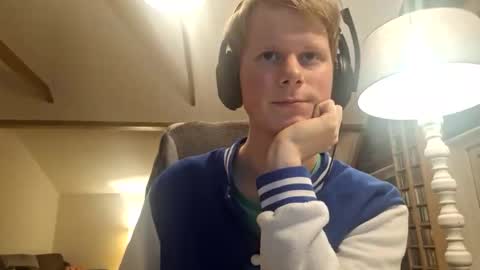 Scarjoris online show from 12, 11, 2025