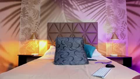 Scarleet online show from 22, 10, 2025