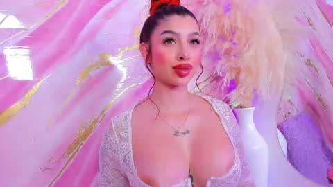 Snapshot of scarleett_jones chatting on 5, 2, 2026 scarleett jones online show from 5, 2, 2026