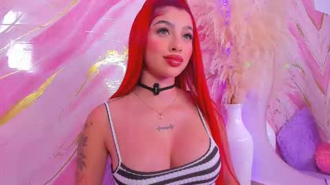 Snapshot of scarleett_jones chatting on 21, 2, 2026 scarleett jones online show from 21, 2, 2026