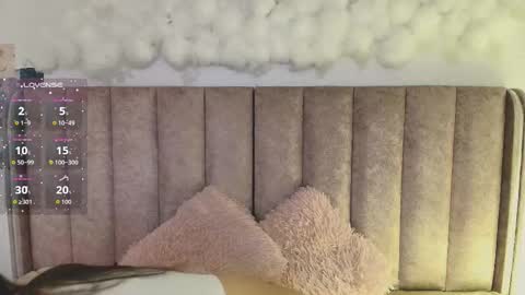 Scarlet  online show from 18, 11, 2025