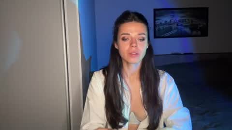 Snapshot of scarlet_daisy_ chatting on 14, 7, 2026 Sophie online show from 14, 7, 2026
