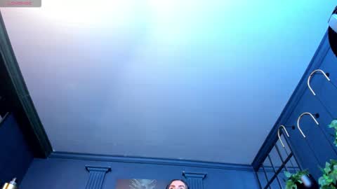 Scarlet Edwars online show from 4, 3, 2026