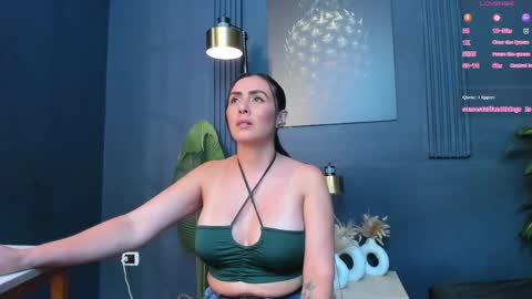 Scarlet Edwars online show from 3, 6, 2026