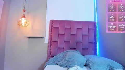 scarlet_vixen_ online show from 14, 3, 2026