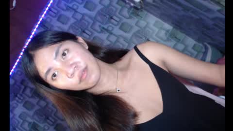 scarlet_xx69 online show from 15, 10, 2025