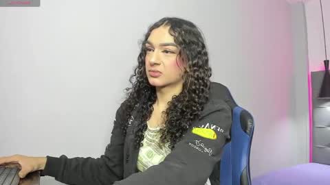 scarlet online show from 31, 3, 2026