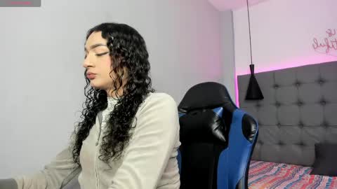 scarlet online show from 26, 5, 2026