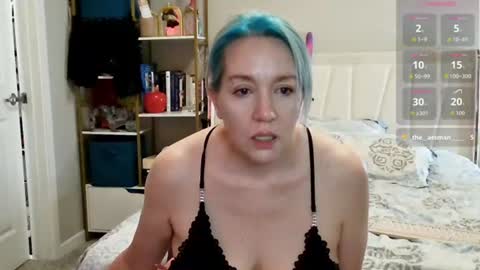 Snapshot of scarletcross chatting on 3, 7, 2026 Scarlet Croxxx Cross online show from 3, 7, 2026
