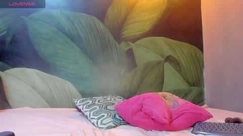 SCARLETH online show from 5, 2, 2025