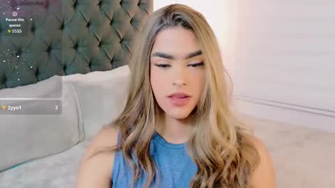 scarleth_sweety online show from 17, 9, 2025
