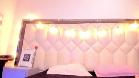 Snapshot of scarlethbigbug chatting on 19, 2, 2026 scarlethbigbug online show from 19, 2, 2026