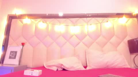 Snapshot of scarlethbigbug chatting on 21, 2, 2026 scarlethbigbug online show from 21, 2, 2026