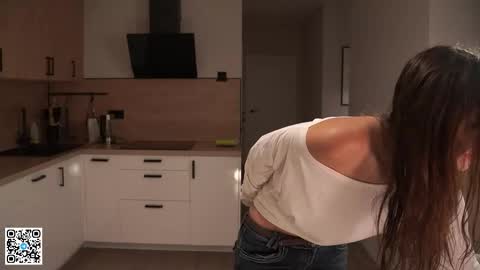 Scarlet online show from 2, 3, 2026