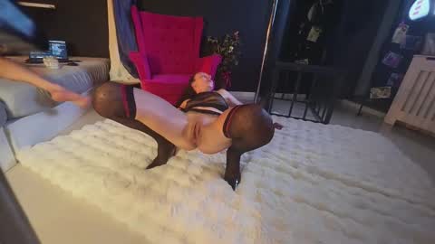 Scarlett031988 online show from 22, 4, 2026