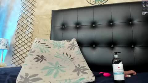 Scarlett online show from 31, 5, 2026