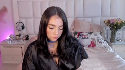 Snapshot of scarlett__baker11 chatting on 17, 12, 2024 juli online show from 17, 12, 2024