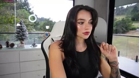 juli online show from 18, 12, 2025