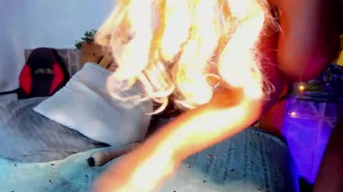 Snapshot of scarlett_diaz17 chatting on 3, 12, 2024 Mariana online show from 3, 12, 2024