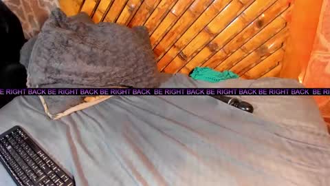 Snapshot of scarlett_diaz17 chatting on 3, 1, 2025 Mariana online show from 3, 1, 2025