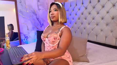 Snapshot of scarlett_diaz17 chatting on 14, 2, 2026 Mariana online show from 14, 2, 2026