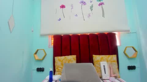 scarlett_fox20 online show from 24, 3, 2026