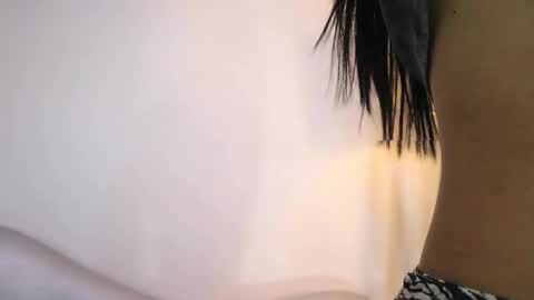 Lauren Scarlett online show from 7, 11, 2025