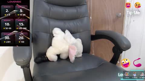 Snapshot of scarlett_liz chatting on 6, 11, 2025 Scarlett online show from 6, 11, 2025