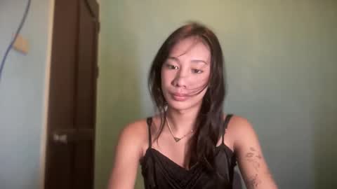 Snapshot of scarlett_sexyyxx chatting on 4, 12, 2025 Scarlett online show from 4, 12, 2025