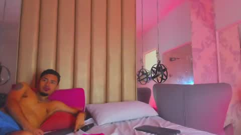 Snapshot of scarlettandalex chatting on 25, 6, 2026 Scarlet and Alex online show from 25, 6, 2026