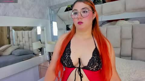 Snapshot of scarletthunt chatting on 6, 5, 2026 SCARLET online show from 6, 5, 2026