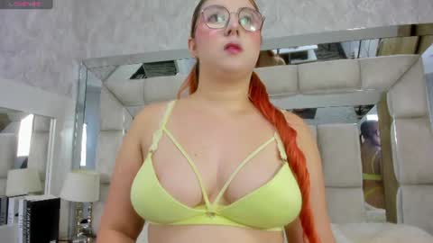 Snapshot of scarletthunt chatting on 18, 6, 2026 SCARLET online show from 18, 6, 2026