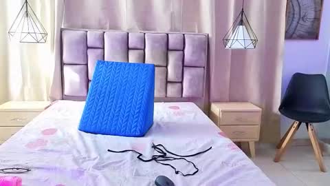 Snapshot of scarlettjonson_ chatting on 2, 2, 2026 scarlettjonson_ online show from 2, 2, 2026