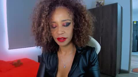 Scarlett online show from 22, 6, 2026